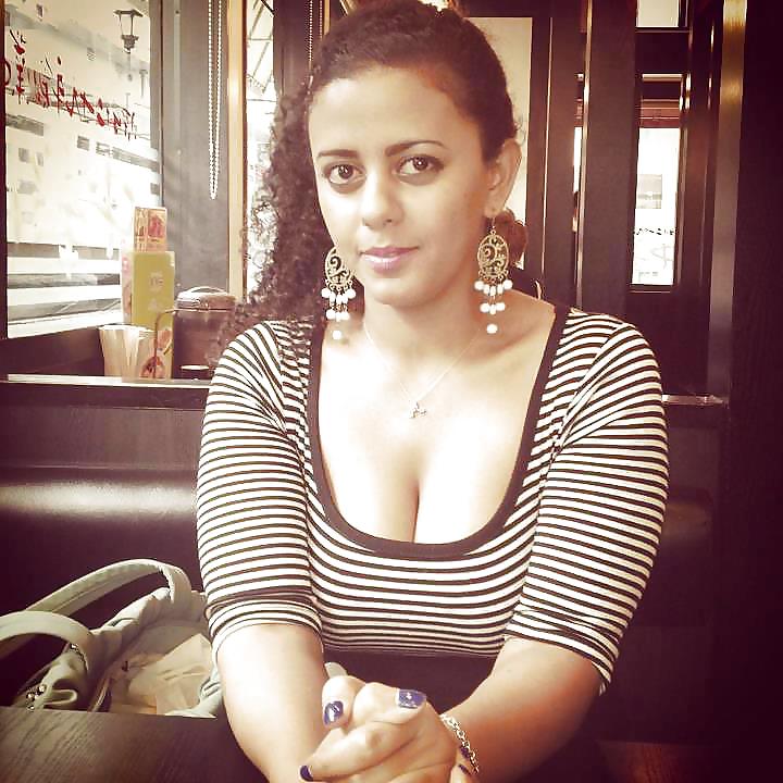 Mezcla de árabes
 #16742861