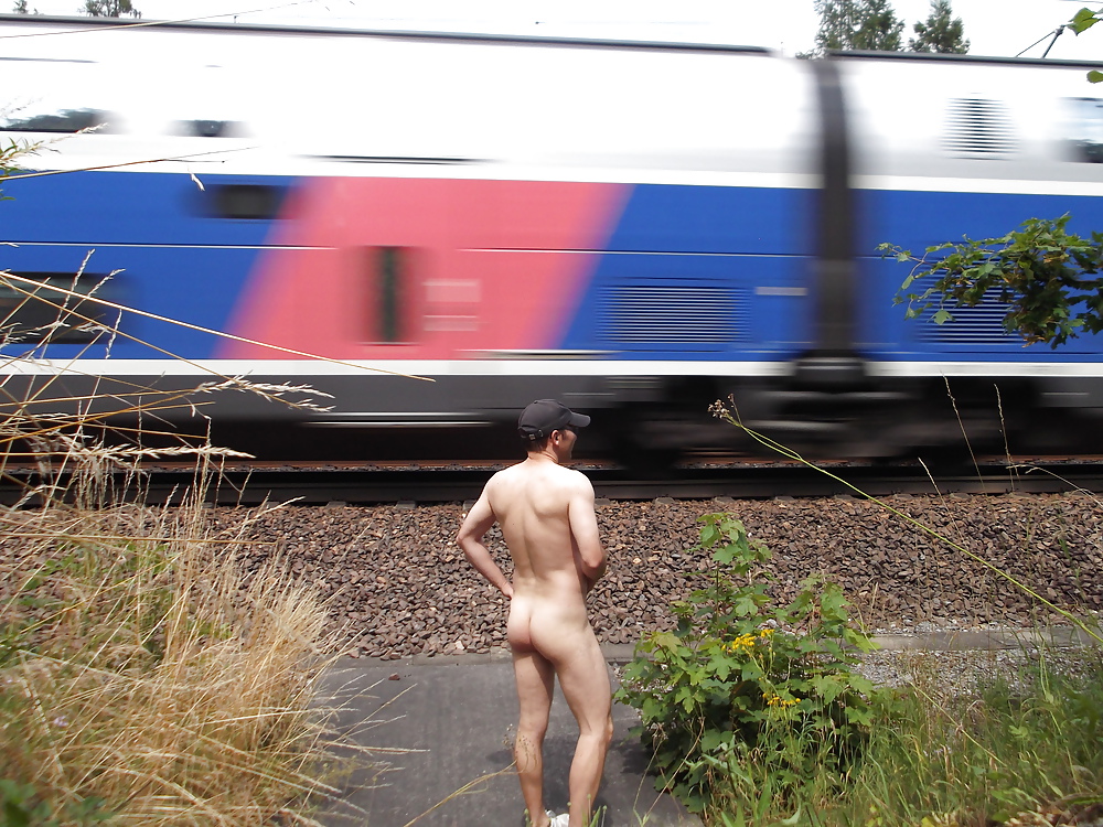 An der bahnstrecke 4
 #19993722