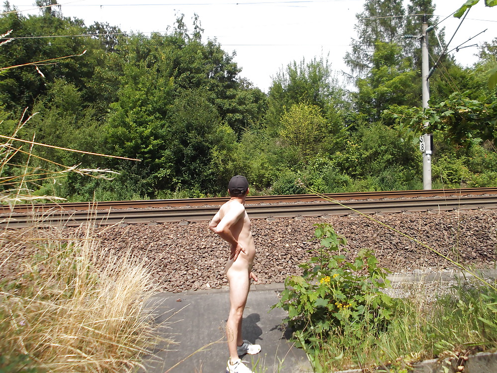 An der Bahnstrecke 4 #19993735