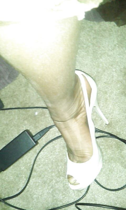 Stepmom's Heels and torn sheer pantyhose #15011551
