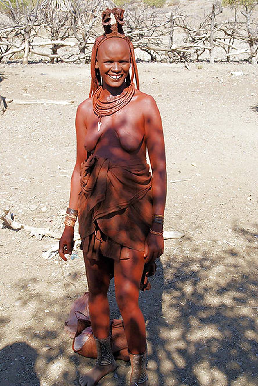 Africa ragazze mostrano tities
 #12101903