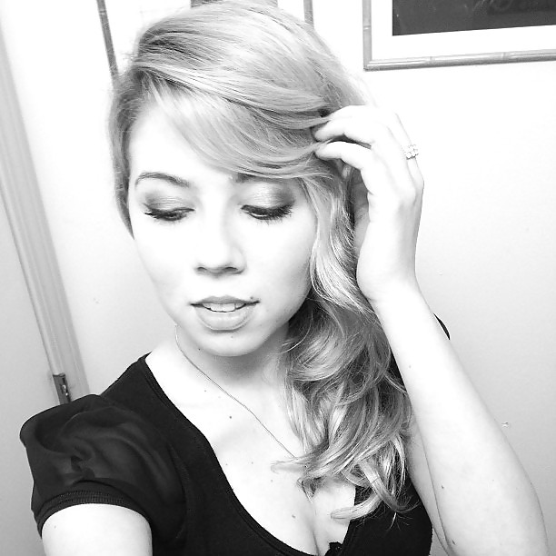 Jennette mccurdy cuerpo sexy y tetas
 #16505174