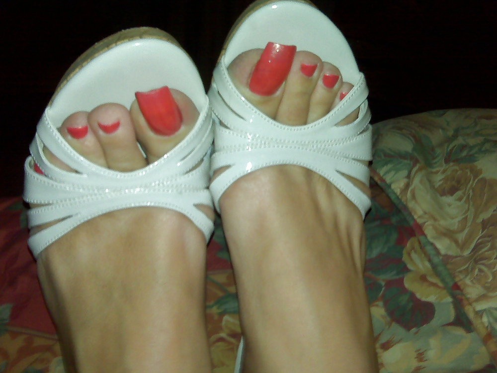 Some very pretty feet #4280622