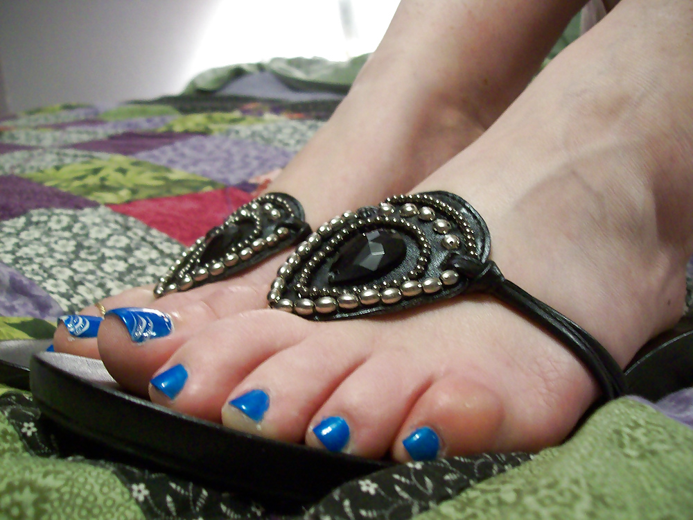 Some very pretty feet #4280686