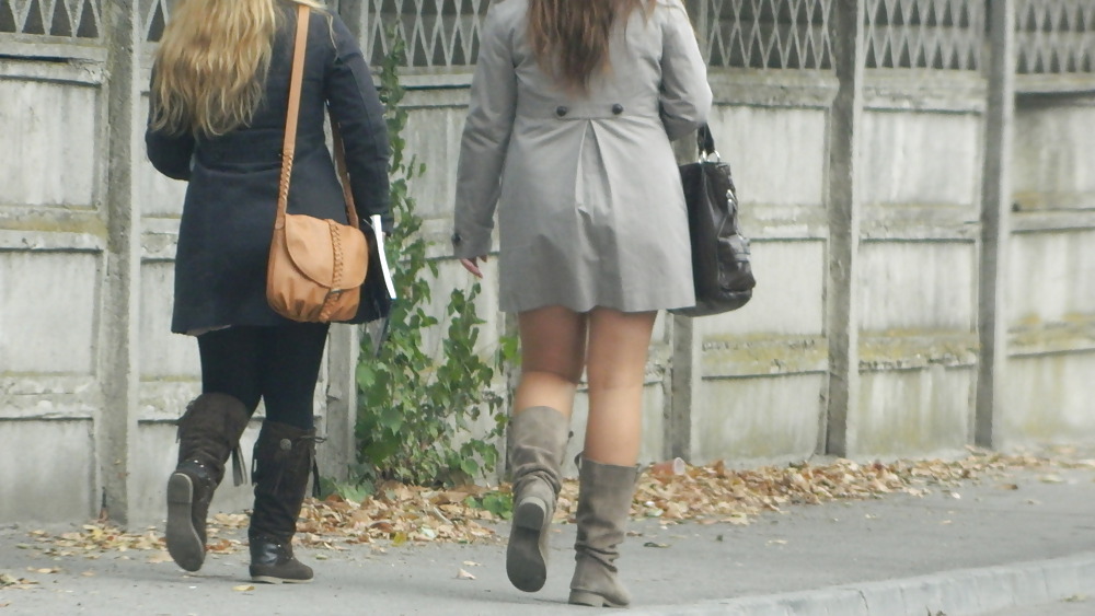 Upskirt in Buc #3949492