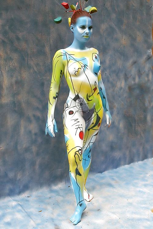 Photos Nudistes J'aime 25 Body Painting #2524568