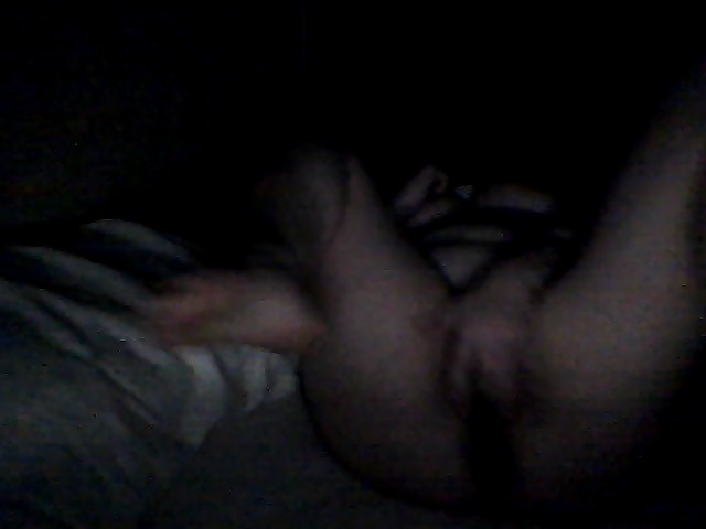 Gf masterbating in dark #19440102