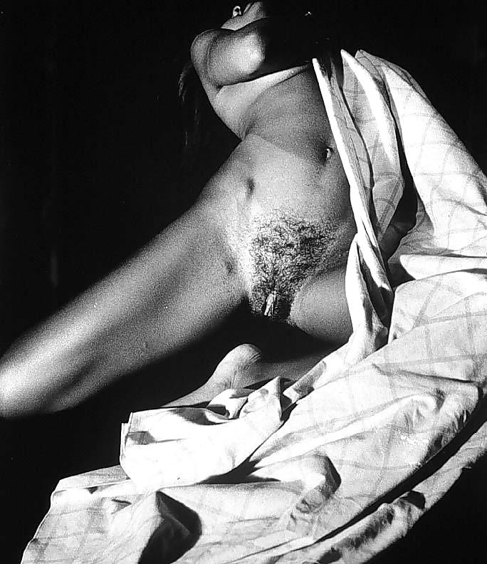 Vanessa Williams Glamour, Nude, Caps  #5630579