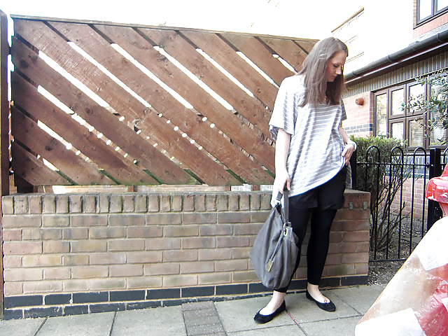Teens in Leggings #8938246