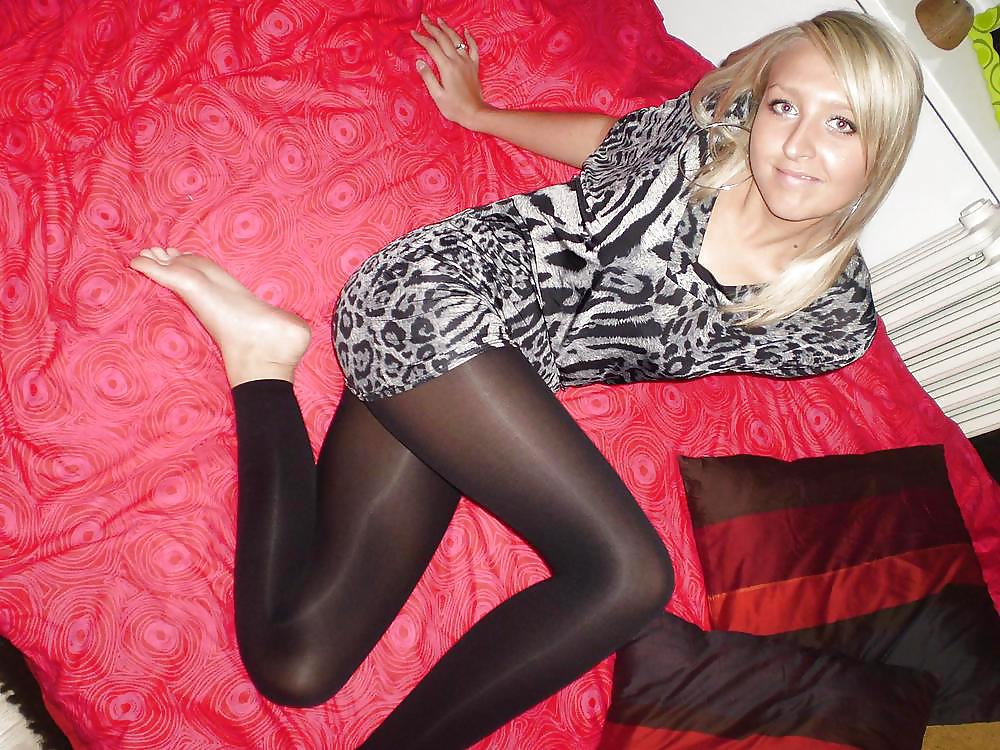 Teens in Leggings #8938262