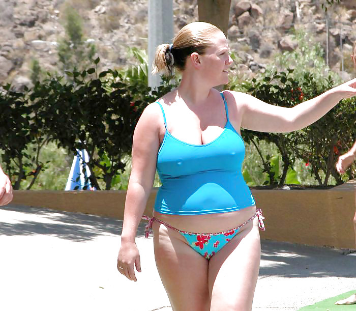 Braless especial 11.
 #22494586