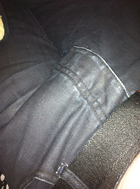 Así me gusta... duro en un jeans.
 #16620049
