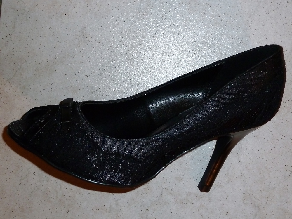 Melanie! neue high heels vollgespritzt (gr.36!!)
 #7454179