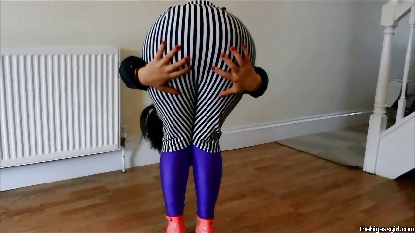 Huge bubble butt beauty in pin stripe pencil skirt & heels #21196605