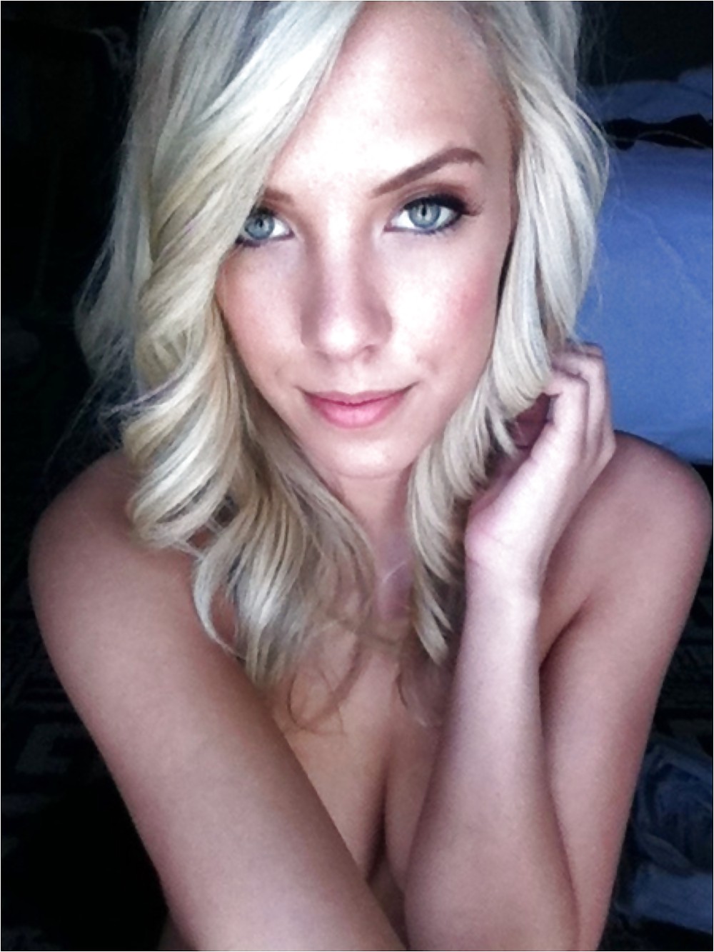 Busty Saporno Teen BiBi #8882024