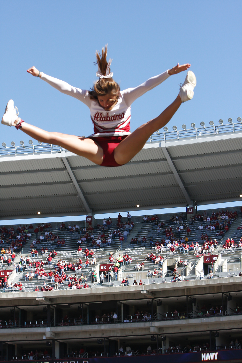 Cheerleaders Erotica 9 By twistedworlds #8742371