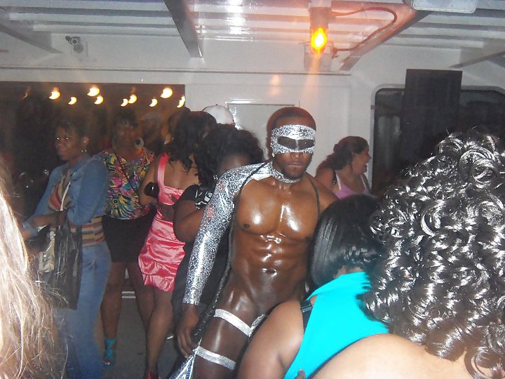 Actualización: más diversión xxx de la fiesta en barco de stripper
 #5671176