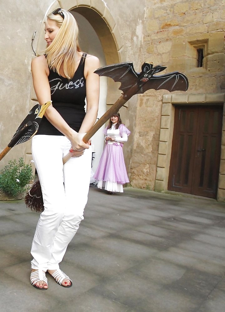 I'm Waiting For The Man #22160040