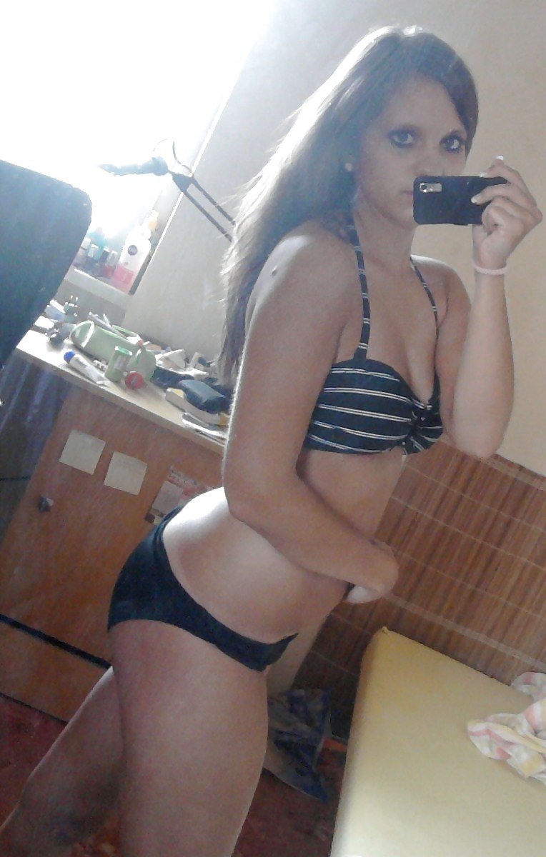 Chica amateur checa 
 #18913093