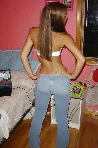 Girls in tight pants 4  #21740635