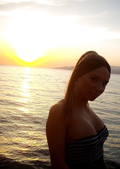 Ralitsa dimitrova
 #19312824
