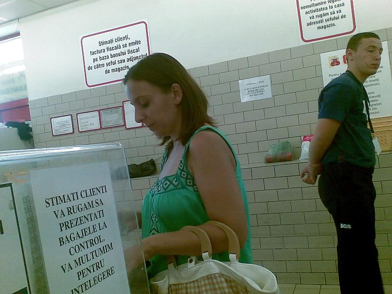 Upskirt in supermarket Romania #1004658