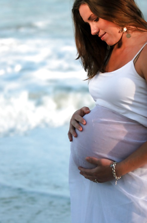 Maternité Modèles (enceintes) - Que L'on Vous A Fait Branler? #15345942