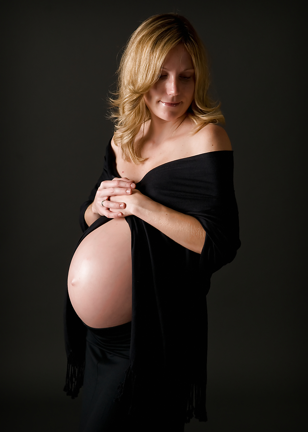 Maternité Modèles (enceintes) - Que L'on Vous A Fait Branler? #15346006