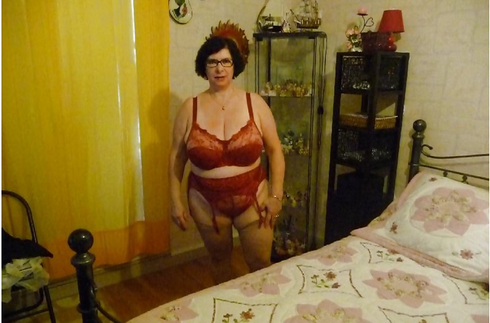 Abuela 
 #15300442