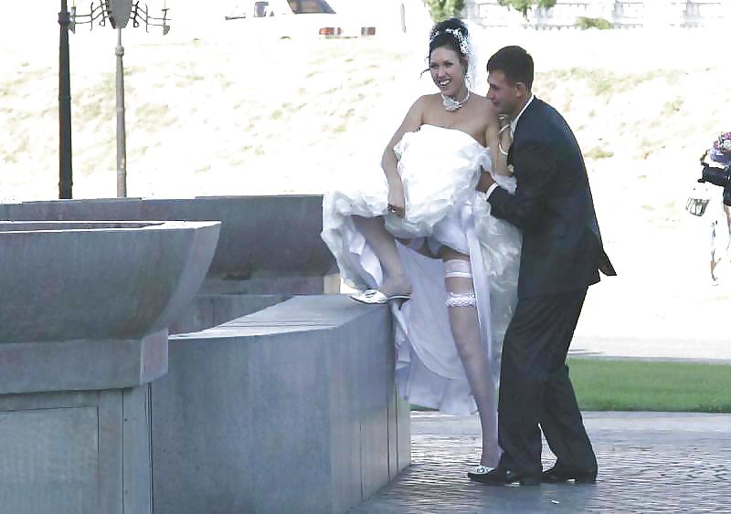 Here CUMS The Bride 04 #18095429