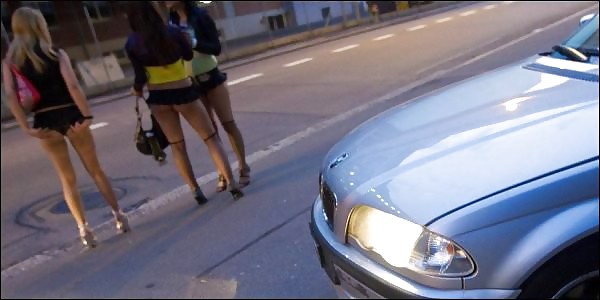 Prostitutas callejeras
 #18664456