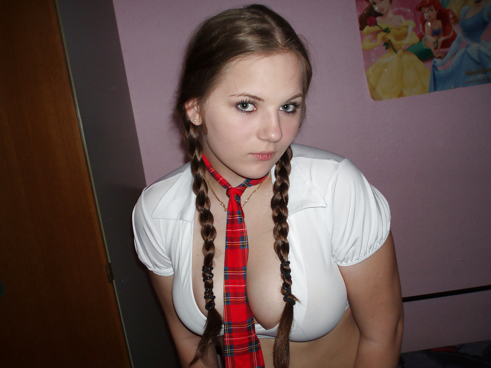 Amateurs part 2 #15196682