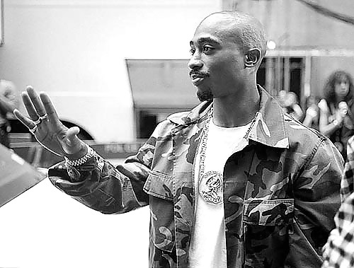 Mundo Tupac.
 #10804430