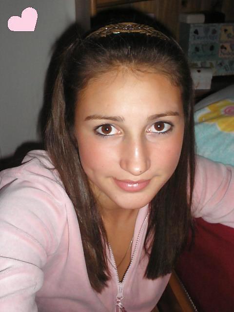 Zwei Mädchen Lieben Es, Ihre Muschi Arsch Und Titten Zu Zeigen #16493672