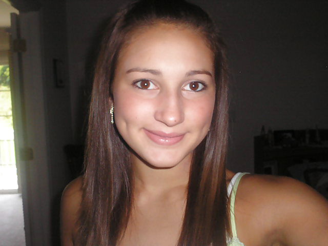 Zwei Mädchen Lieben Es, Ihre Muschi Arsch Und Titten Zu Zeigen #16493701