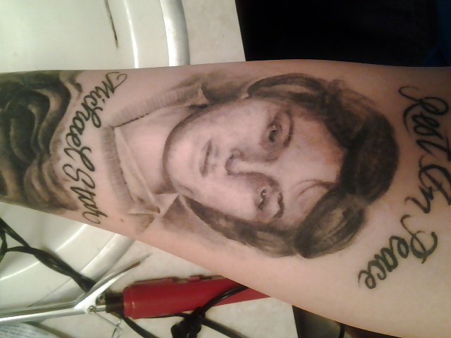 Tatts
 #8708711