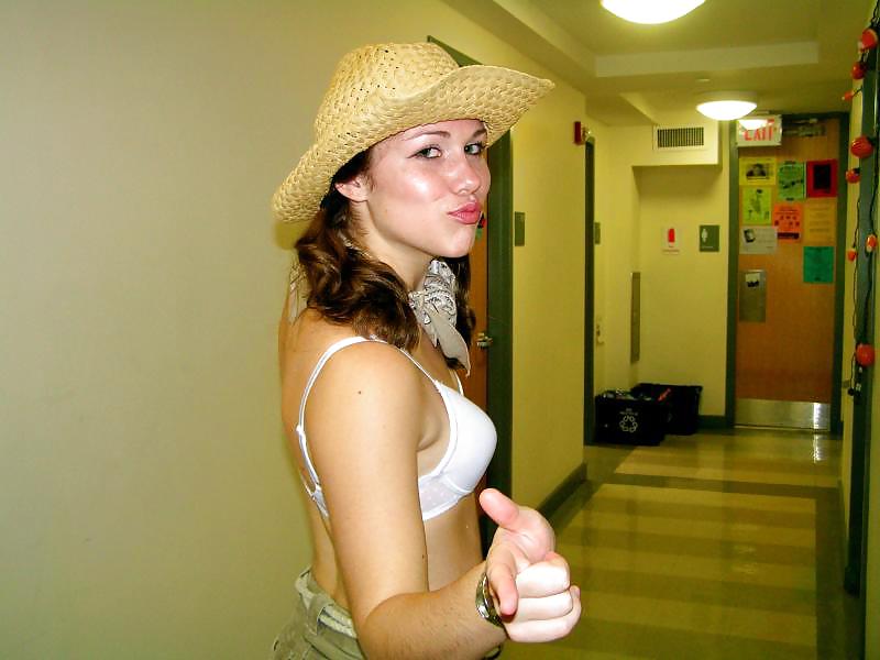 Bra babes 58
 #18290491