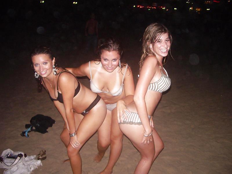 Bra babes 58
 #18290501