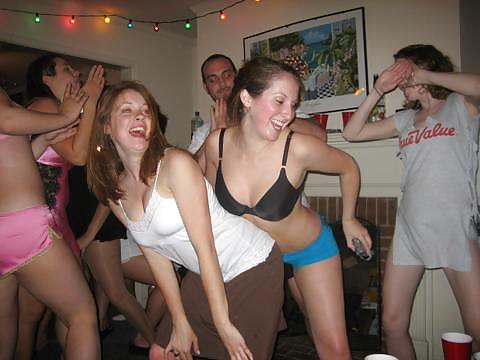 Bra babes 58
 #18290573