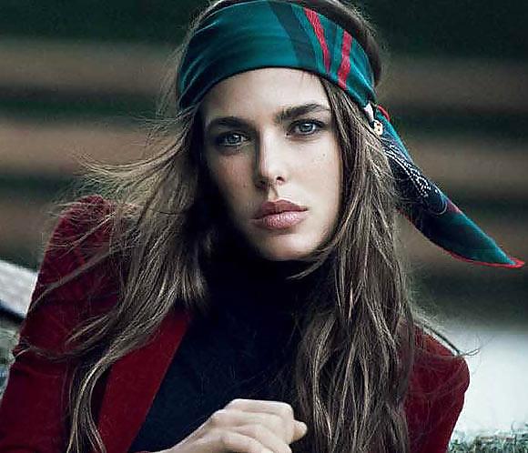 Charlotte casiraghi
 #19219980