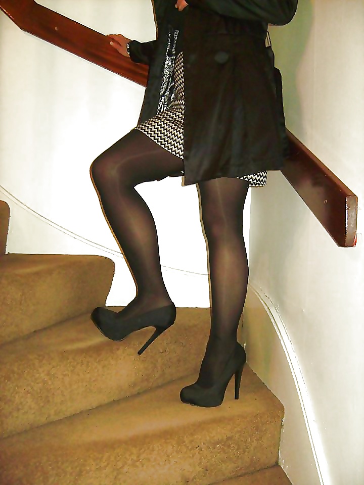 Deutsch Geile Schlampe Frau - High Heels Nicht Zu Hause #17182455