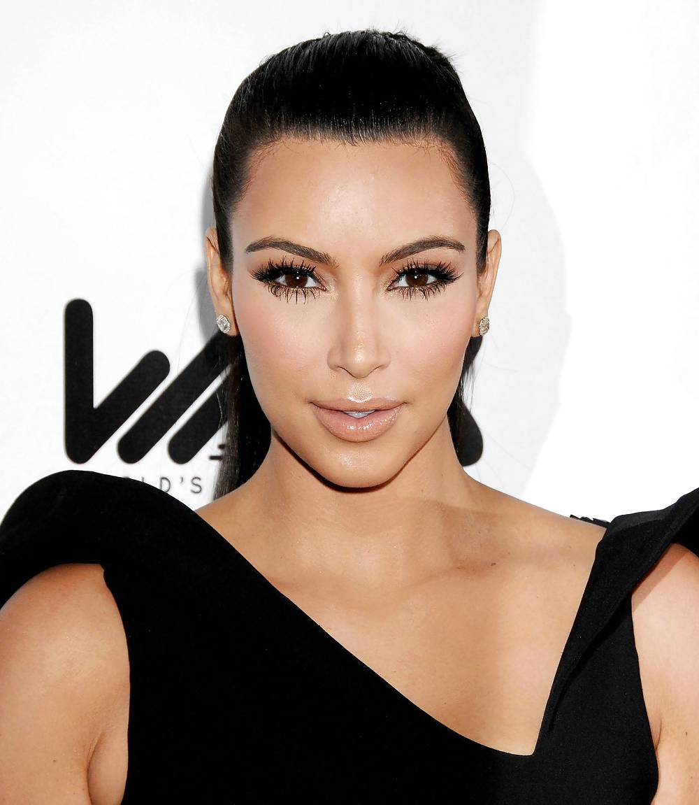 Kim Kardashian Worlds Most Beautiful Magazine in Hollywood #5099455
