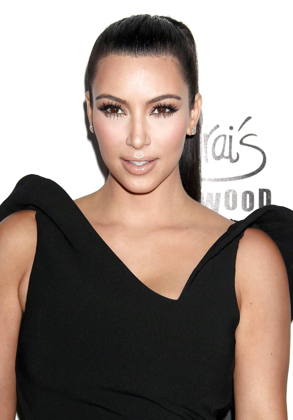 Kim Kardashian Worlds Most Beautiful Magazine in Hollywood #5099599