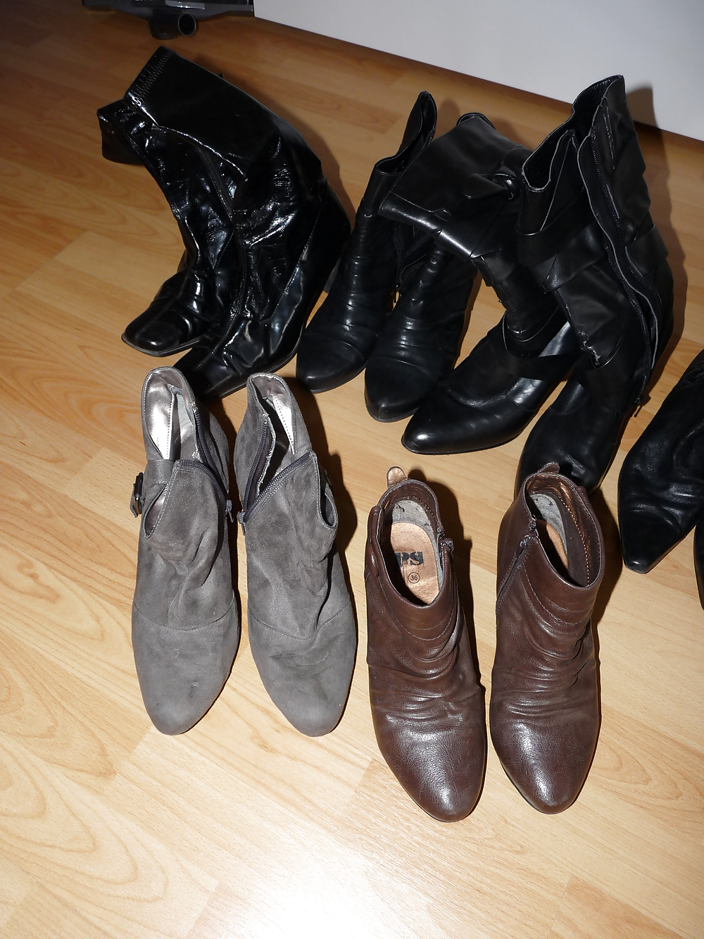 Esposas colección de zapatos 2
 #17909135
