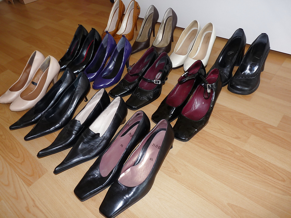 Esposas colección de zapatos 2
 #17909196