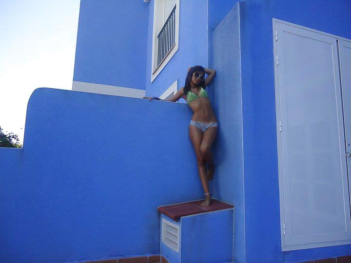 Joanna r.
 #17431775