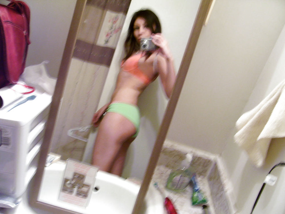 Selfshot 16 #18963838