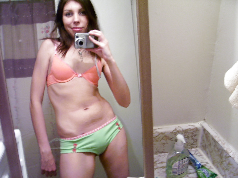 Selfshot 16 #18963862