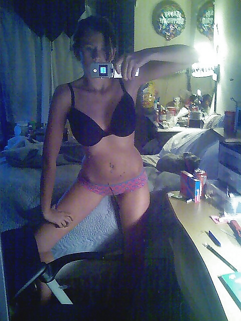 Selfshot 16 #18963933