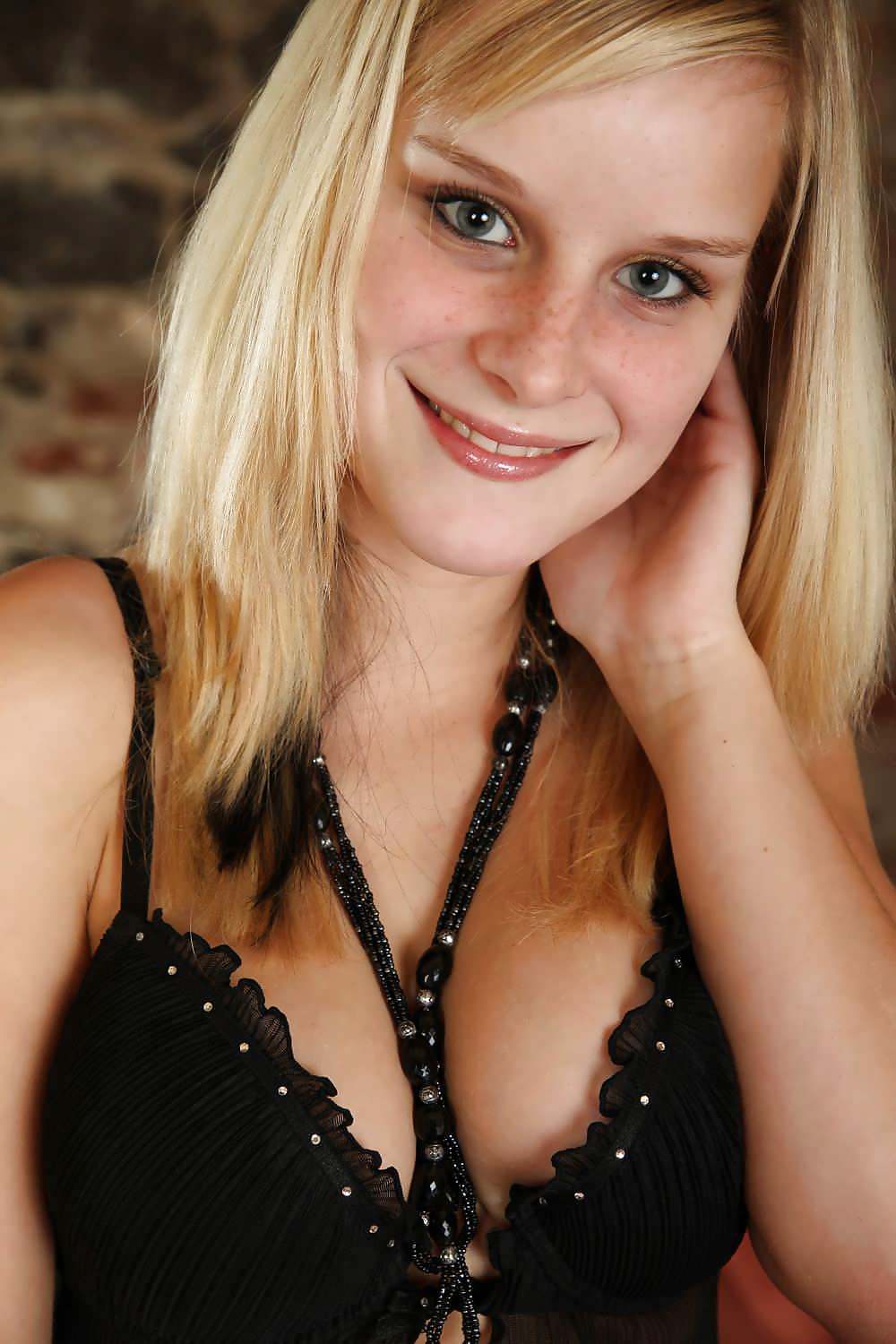 Conjunto de belleza joven 543
 #13476545